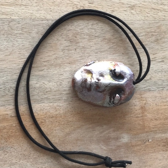 Earthenware Face Pendant - Picture 2 of 5